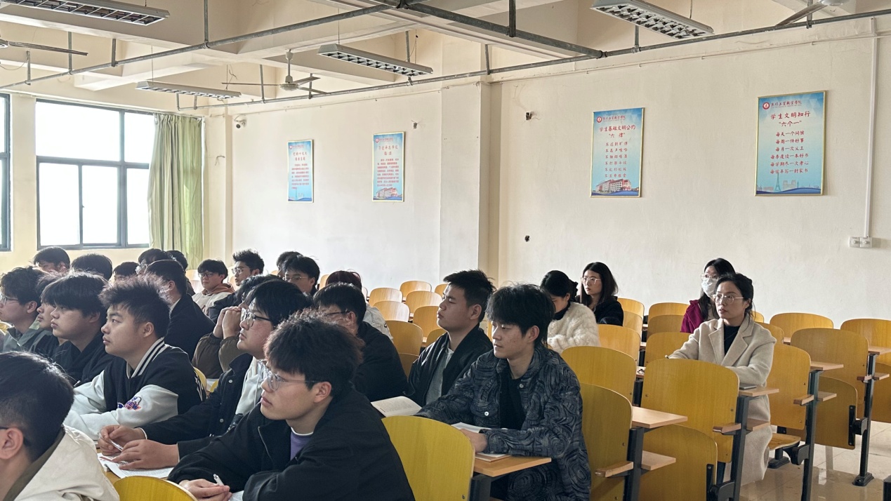 深化党史学习教育，推动红色基因传承